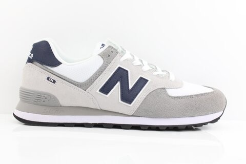New Balance Sneaker