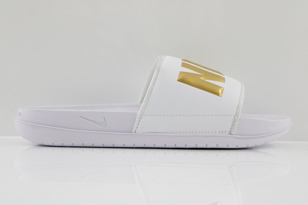 Nike sliders schuh on sale