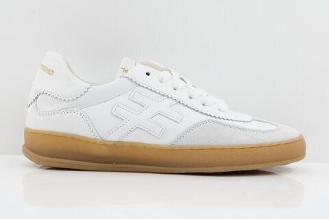 Another Trend S.L. Sneaker