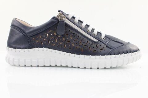 Stone Walk Sneaker
