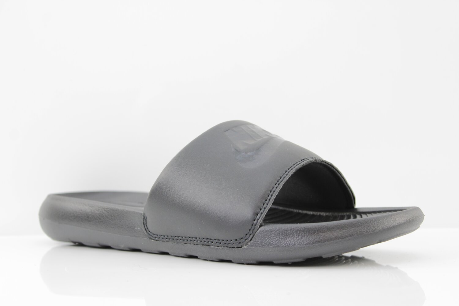 Bild 2 - Nike Badeschuhe